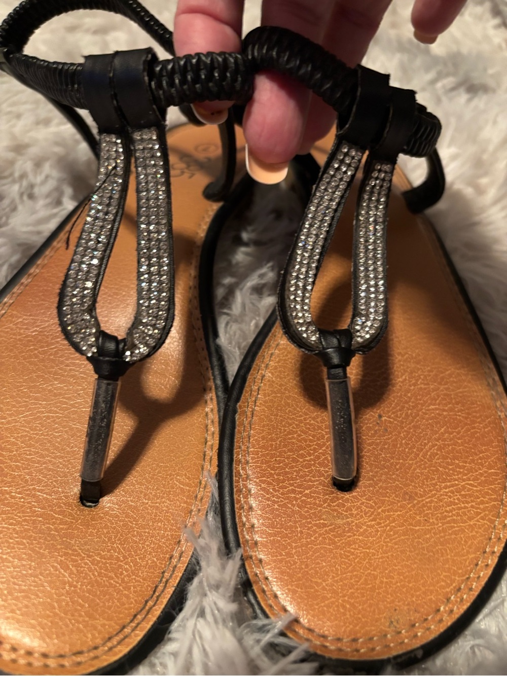 385 Fifth Black Braided T-Strap Sandals with Tan Footbed 7